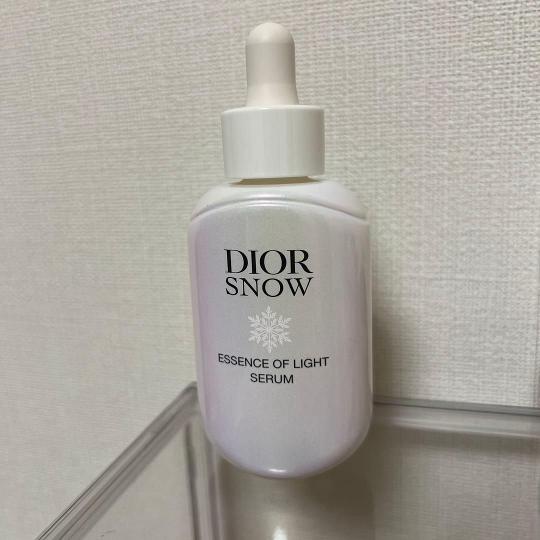 Dior ディオール スノー エッセンス オブ ライト セラム50ml
