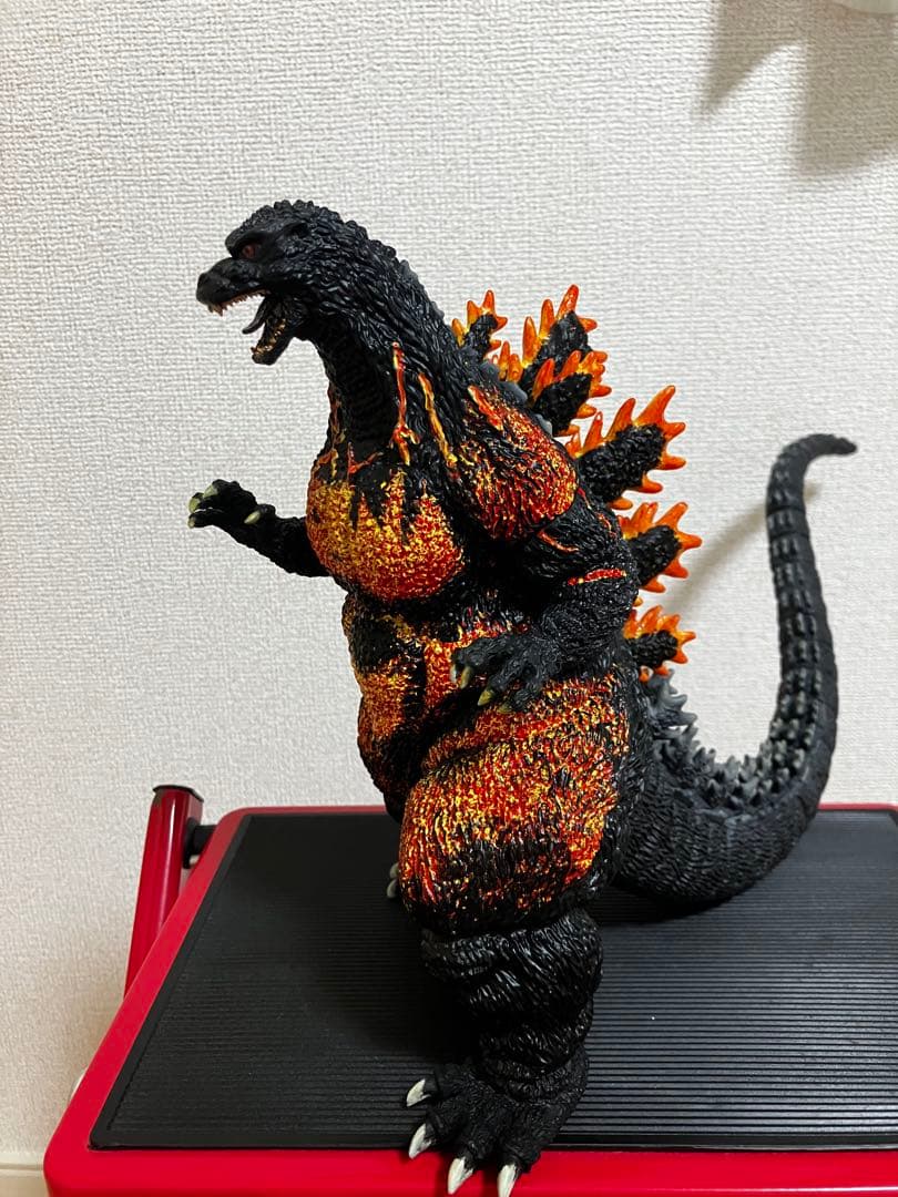 短期出品 一番くじ バーニングゴジラ 1995 A賞　香港上陸ver 酒井ゆうじ