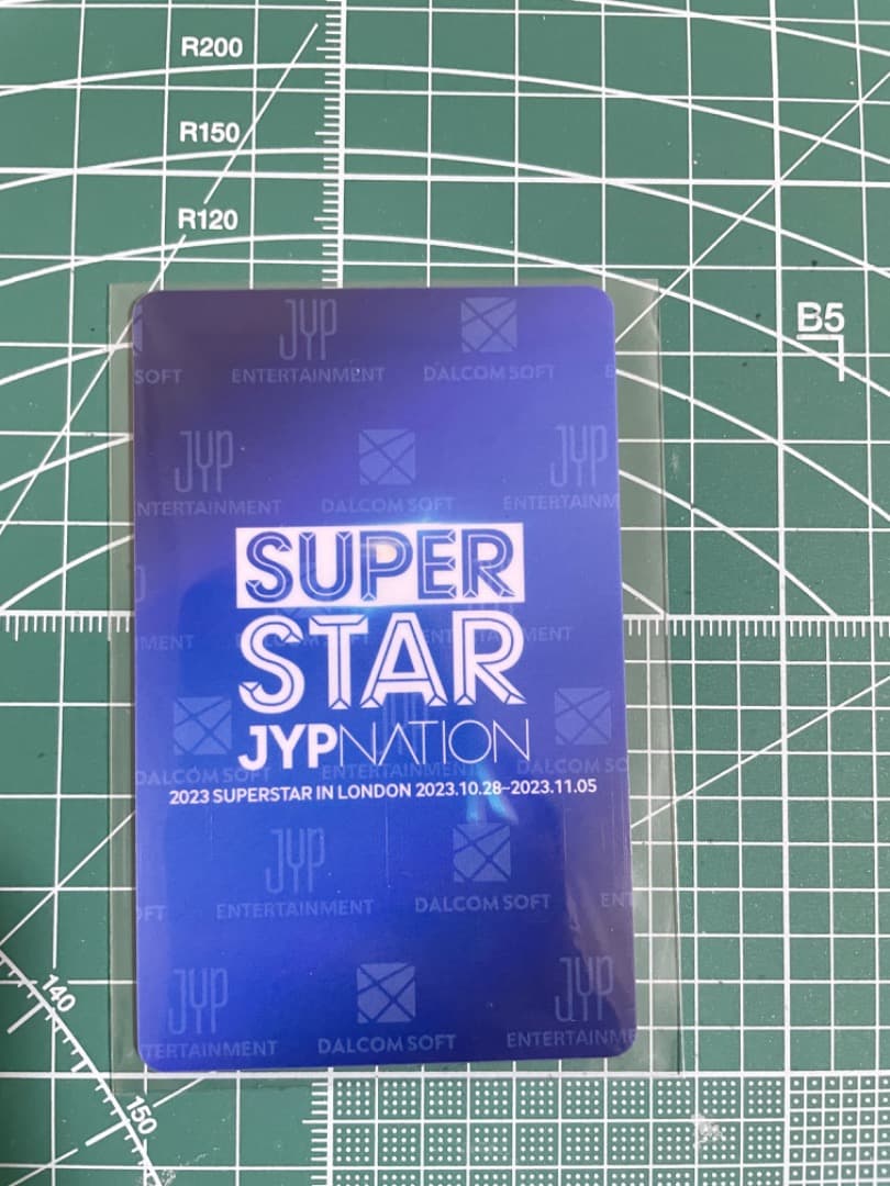 TWICE SSJYP ロンドン　ナヨン