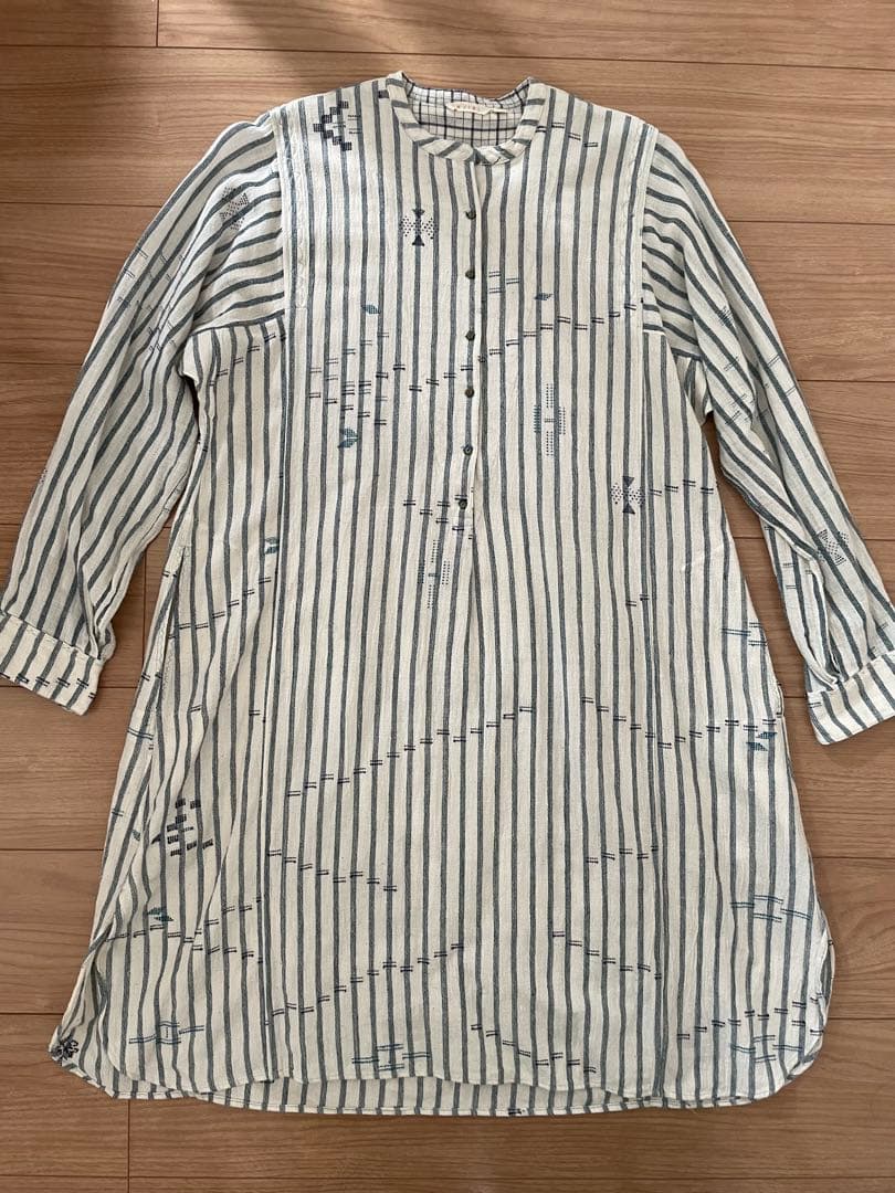 INJIRI インジリ 刺繍カディコットンロングブラウス