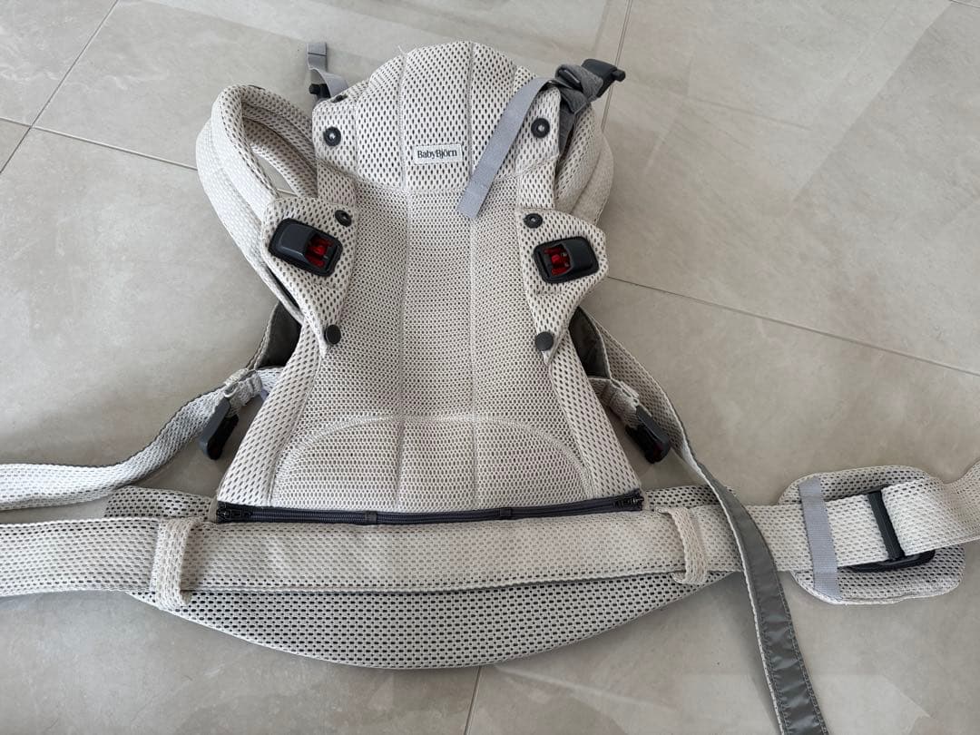 BabyBjörn Baby Carrier Harmony クリーム