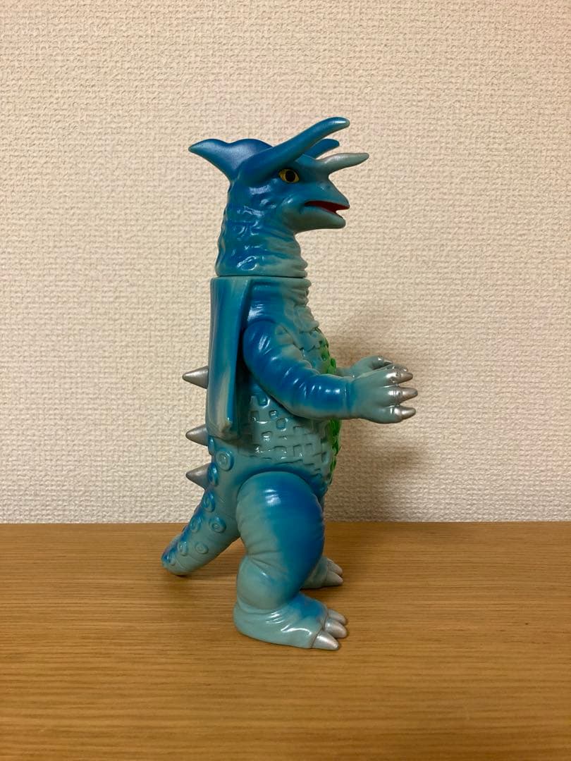 ブルマァク　復刻　水色成型コスモリキッド