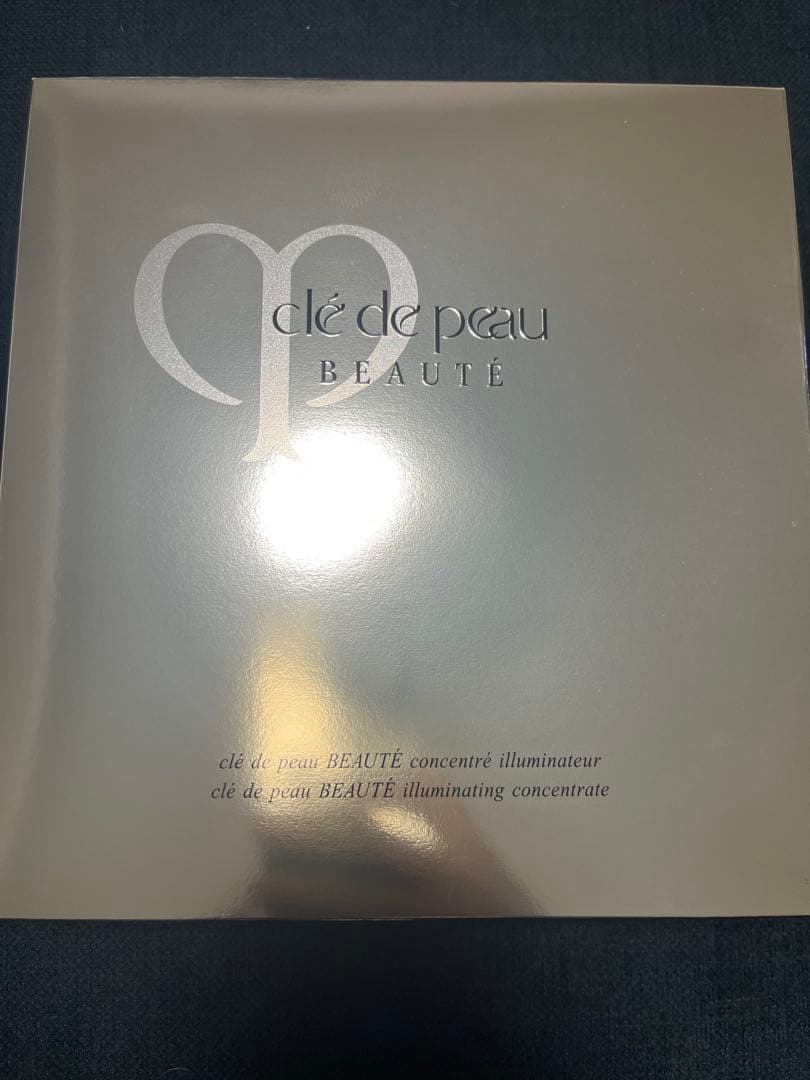 クレドポーボーテ　コンサントレイリュミナトゥール