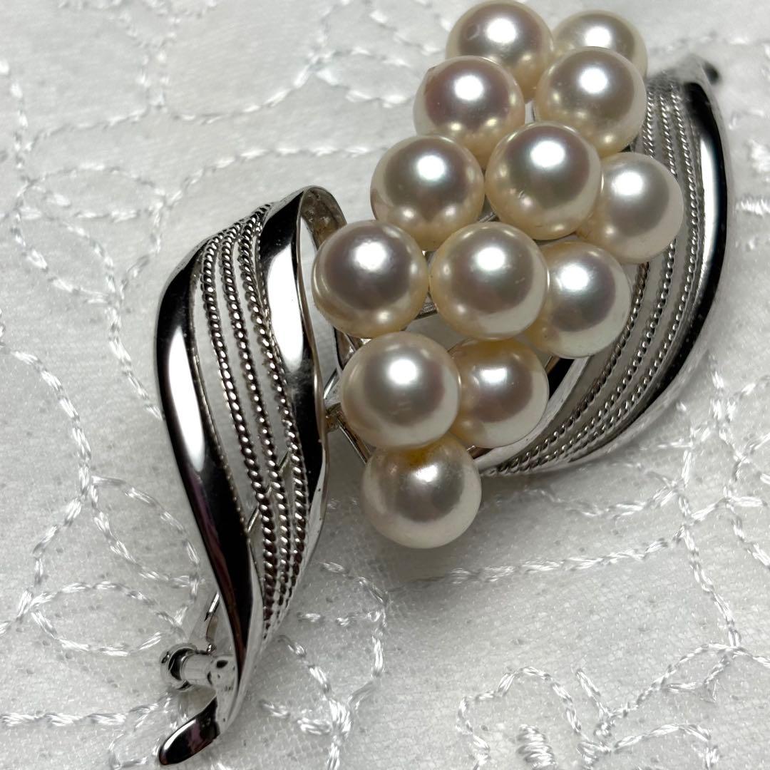 専用 極上の逸品 アコヤ真珠 ブローチ 花珠級 7mm 13珠 ケース付き