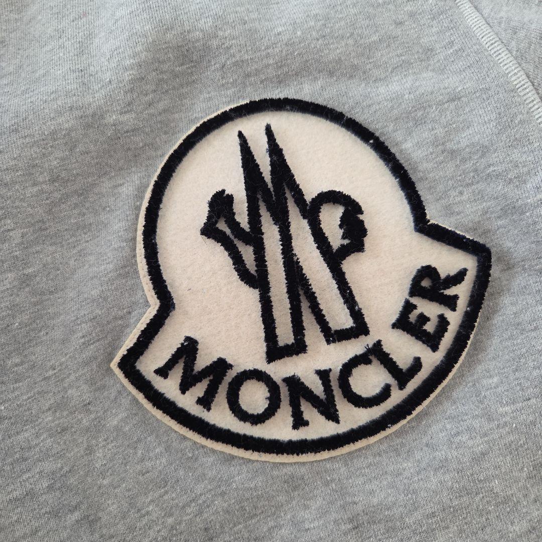 MONCLER グレー トレーナー
