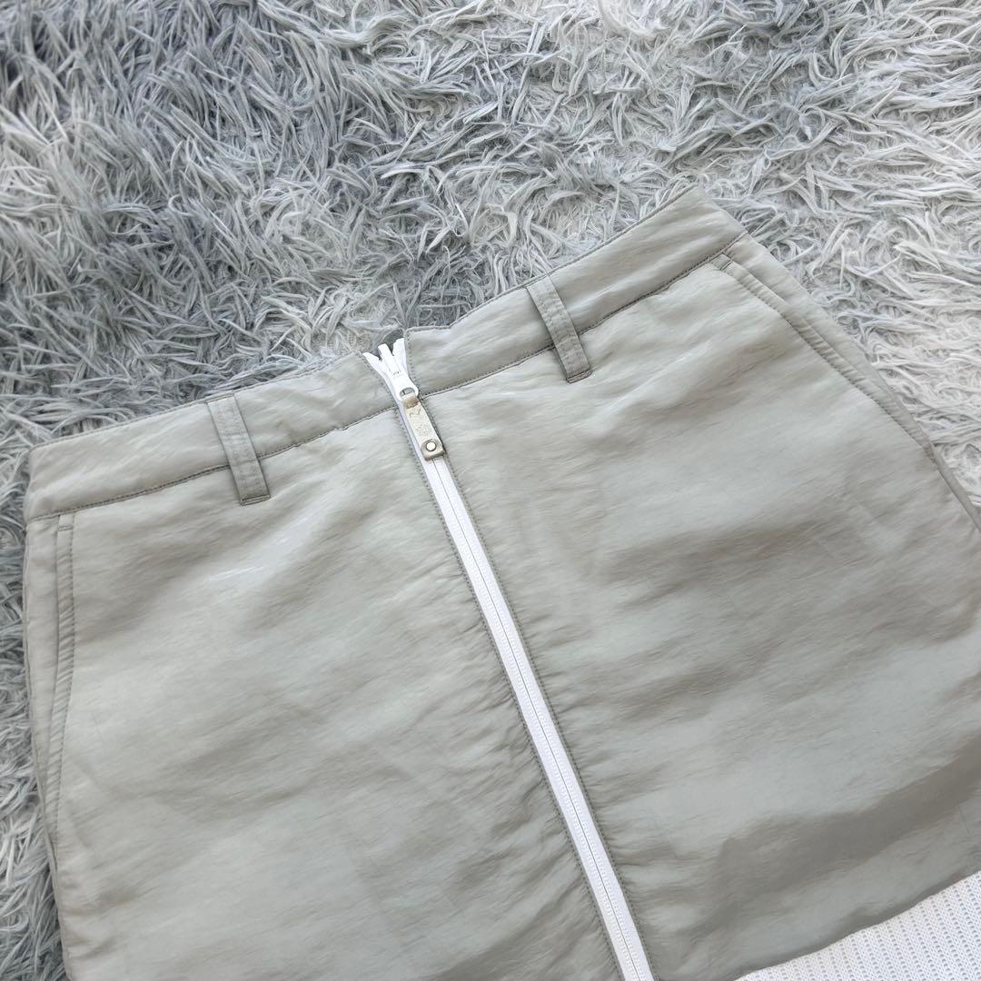 超美品　プーマゴルフ　セットアップ　中綿ベスト　スカート　リバーシブル　ホワイト