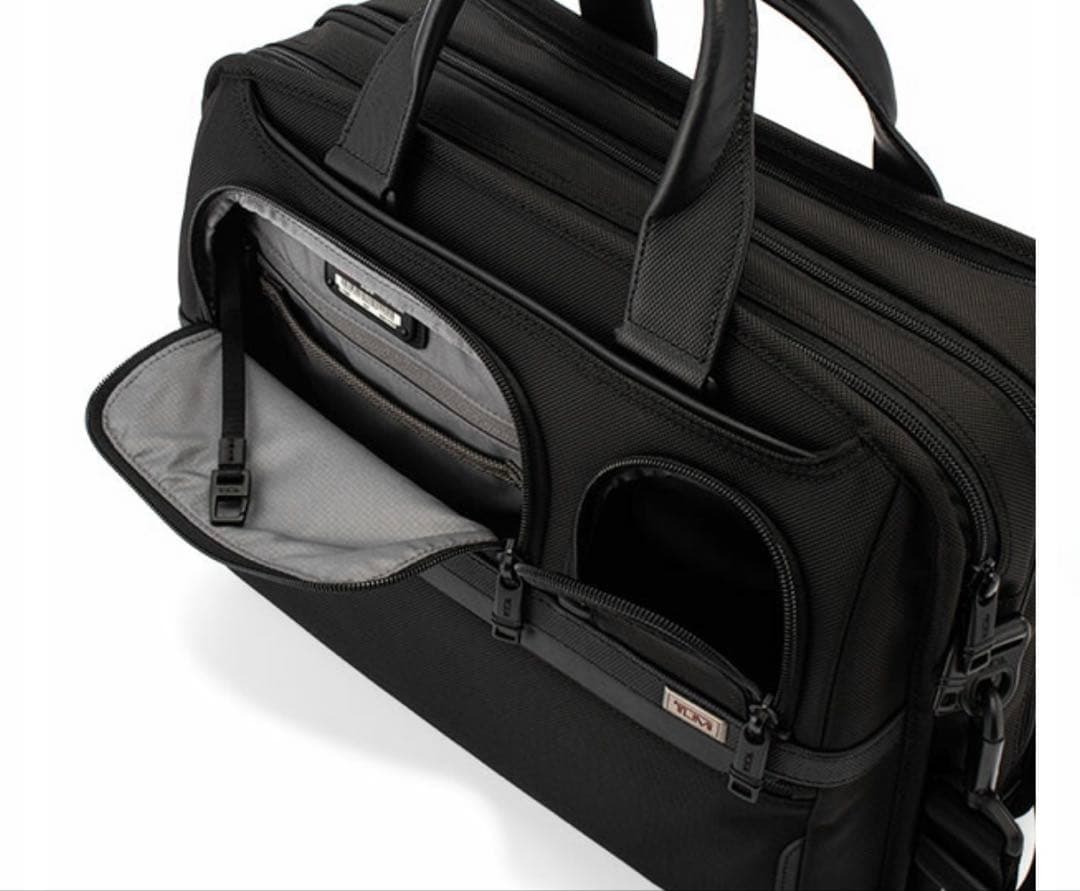 エ*ビ様 TUMI アルファ3 エクスパンダブル オーガナイザー ラップトップ