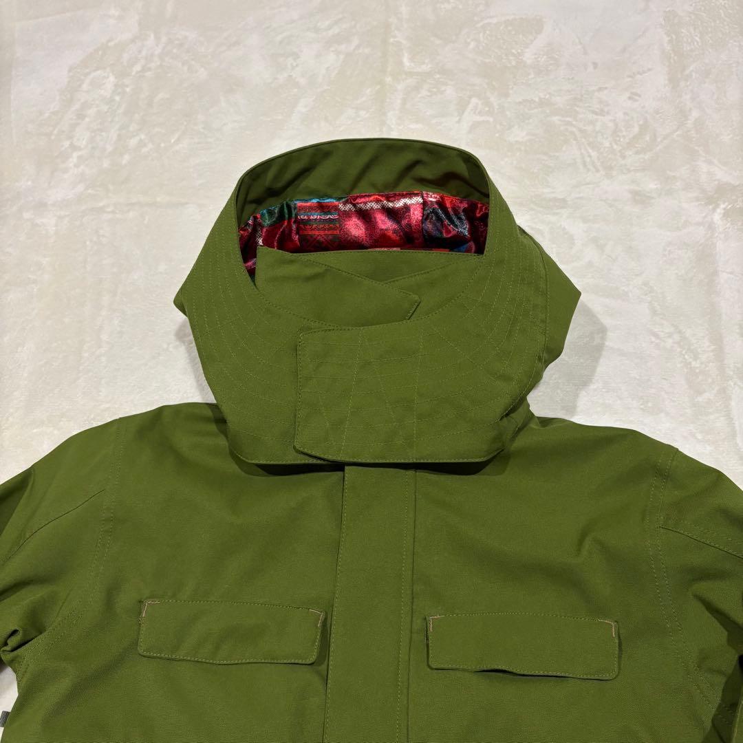 BURTONスノージャケットS カーキ DRYRIDE 防水スノボウェアバートン