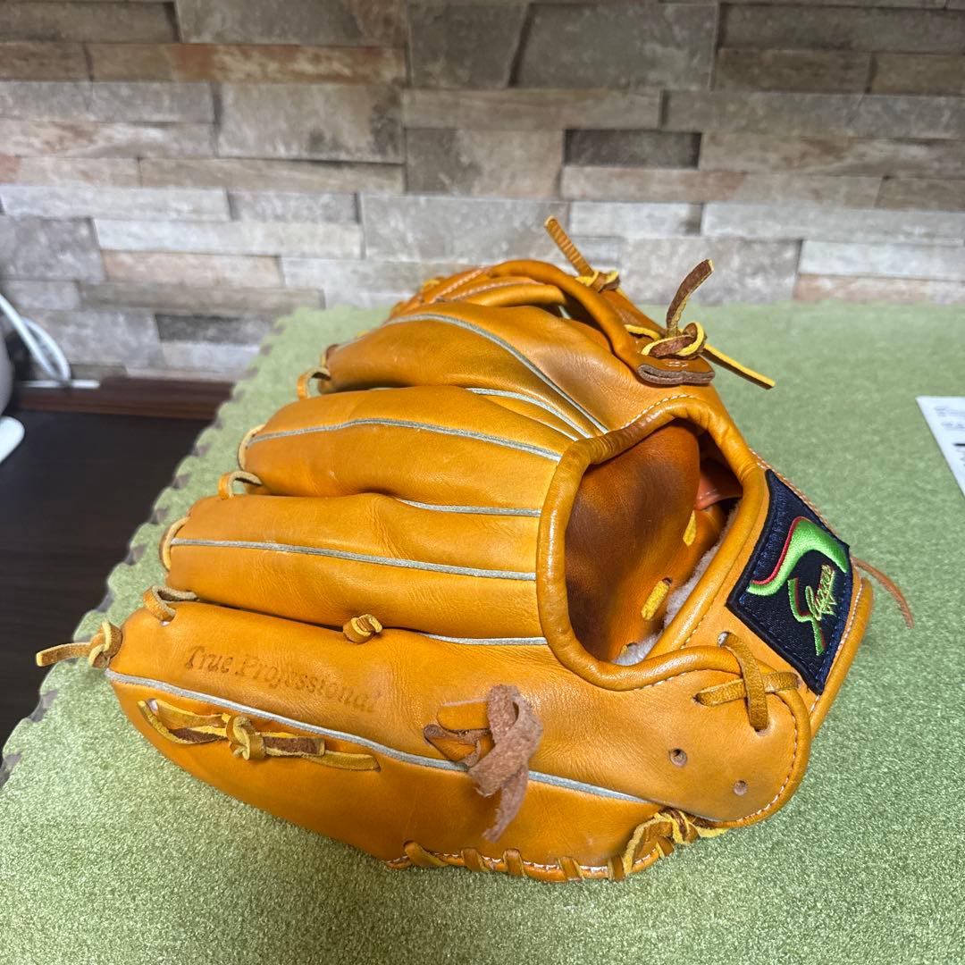 Slugger Aggressive 軟式用グローブ オレンジ