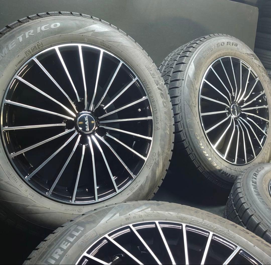 xxx。アルファロメオ ステルヴィオホイールタイヤ235/60R18