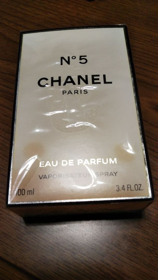シャネル N 5