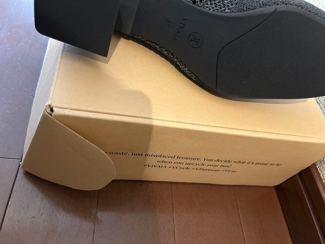 VIVAIA新品未使用グレー ニットアンクルブーツ 中ヒール