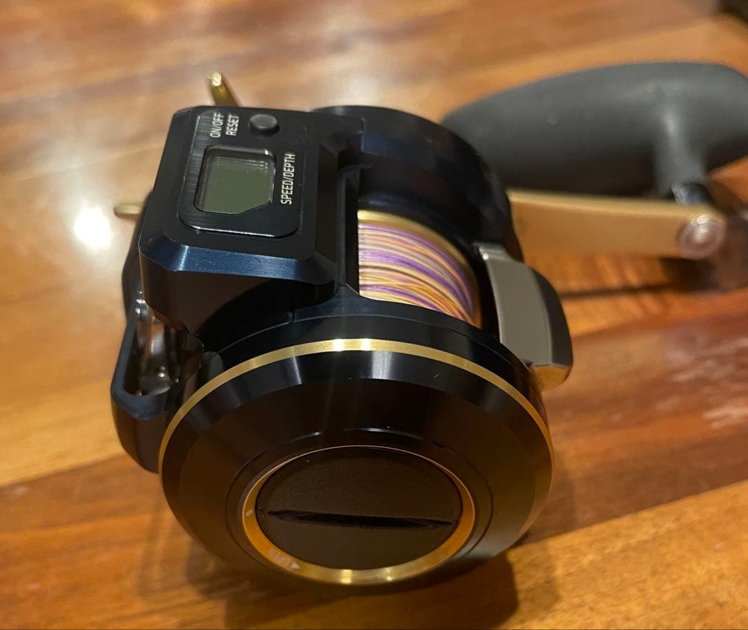 SALTIGA IC 300H-SJ ベイトリール