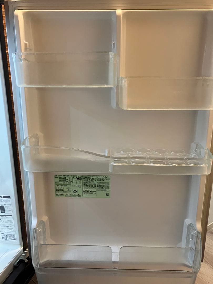HITACHI 日立　冷凍冷蔵庫5ドア 415L（R-S4200D）2014年製