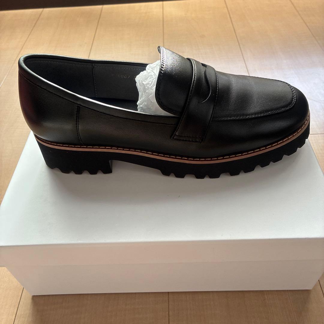 卑弥呼　【箱あり】トラックソールローファー 24.0