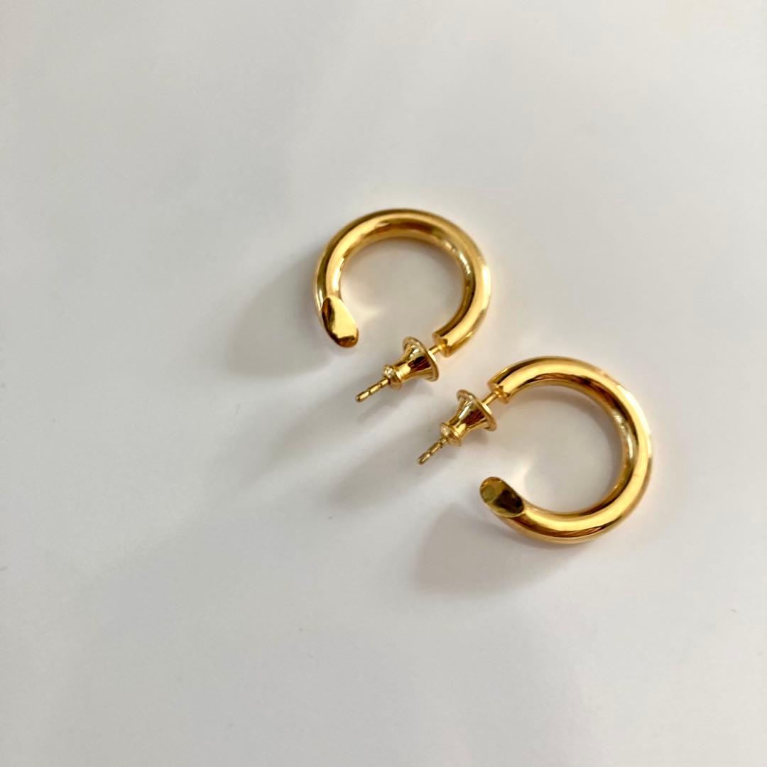 両耳ゴールド　2.5×18mm フープピアス　シルバー925