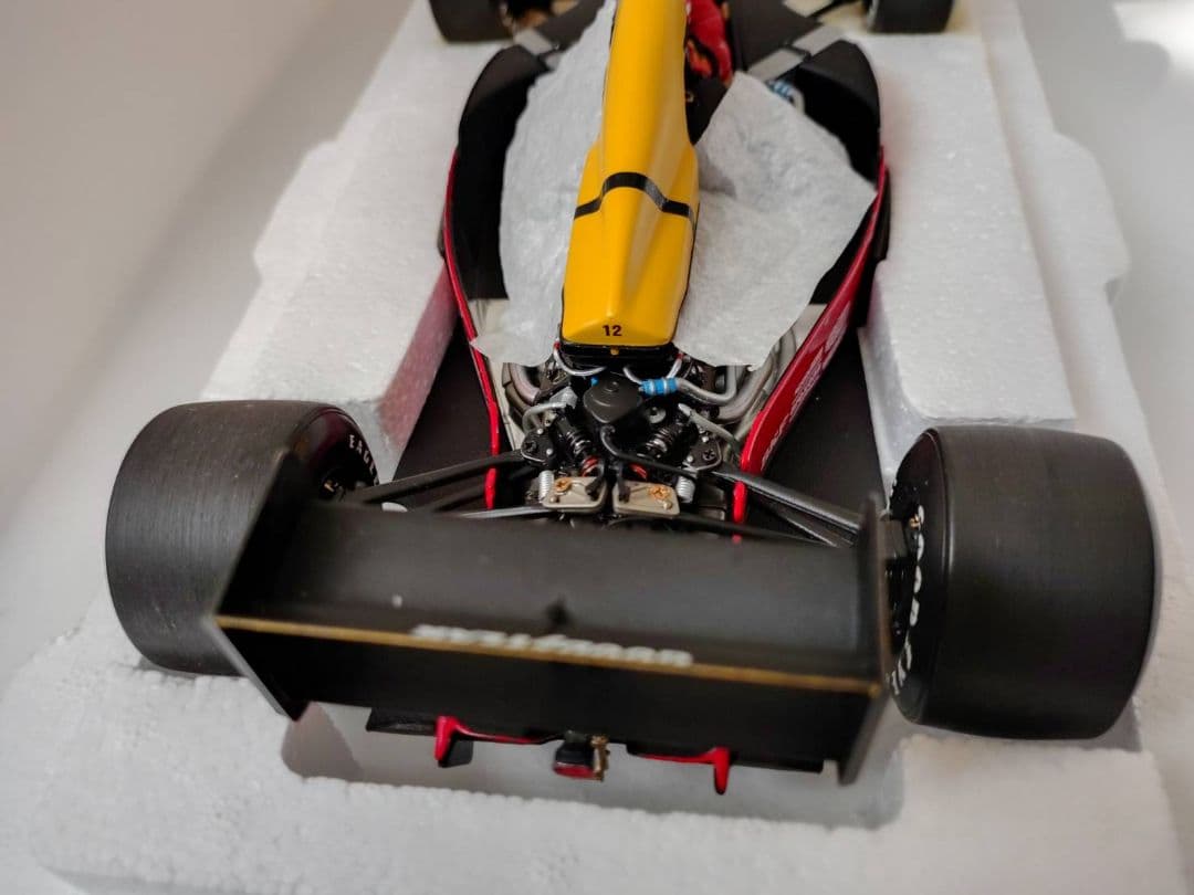 EXOTO　1/18 フェラーリ　GPC97102