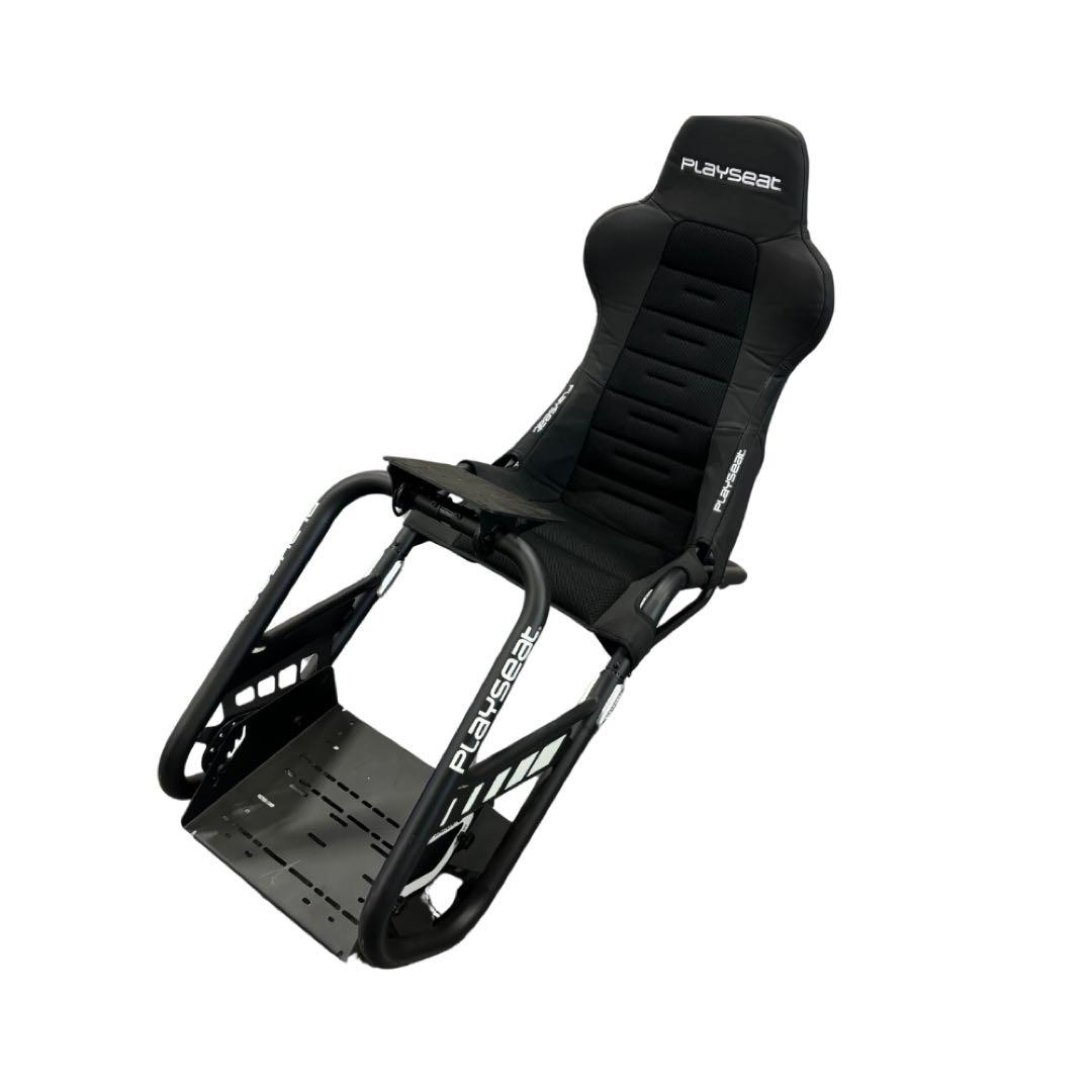 中古品　Playseat Trophy Black ホイールスタンド