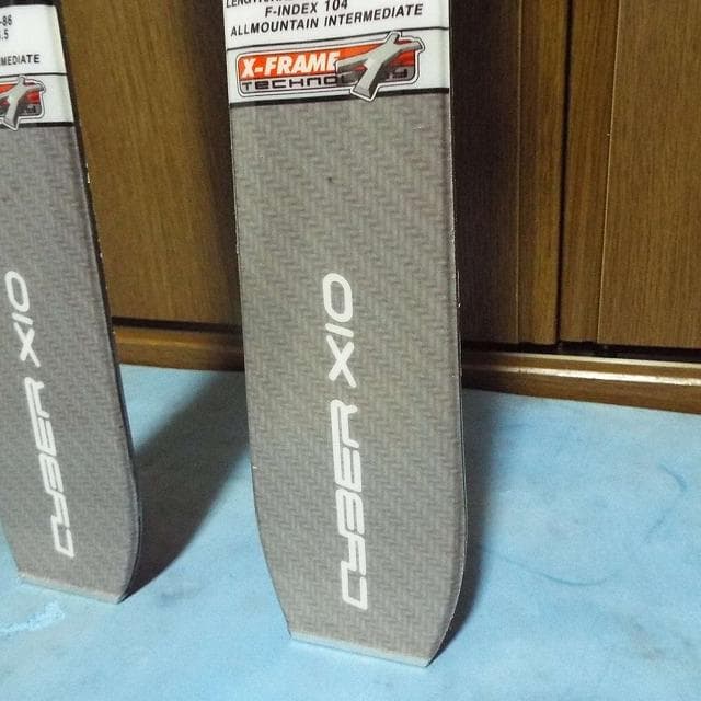 超美品_山スキーHEAD CYBER X10 _160cm_TLT付_インビス化
