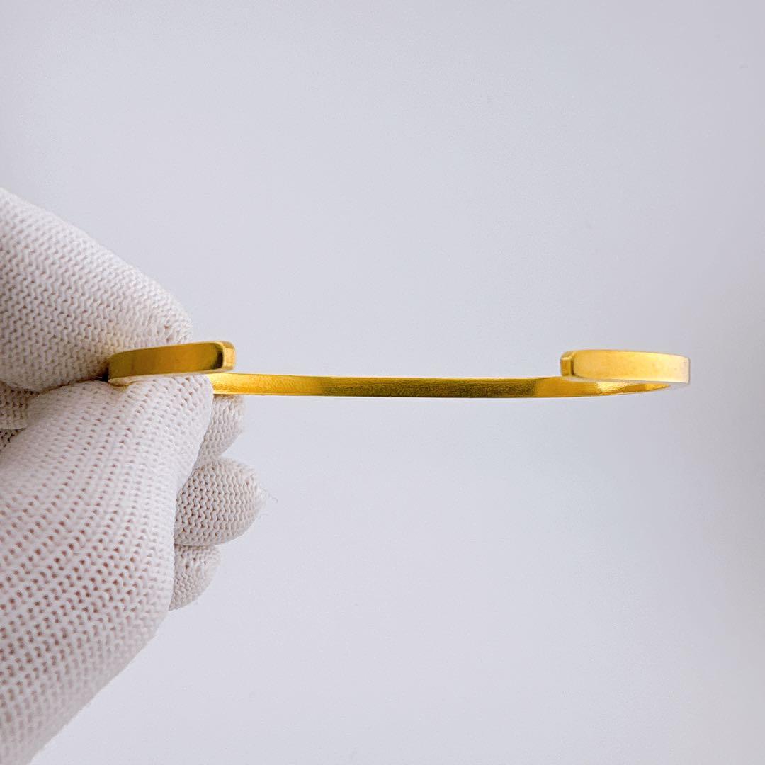 【美品】メゾンマルジェラ ロゴ カフ ブレスレット バングル ゴールド