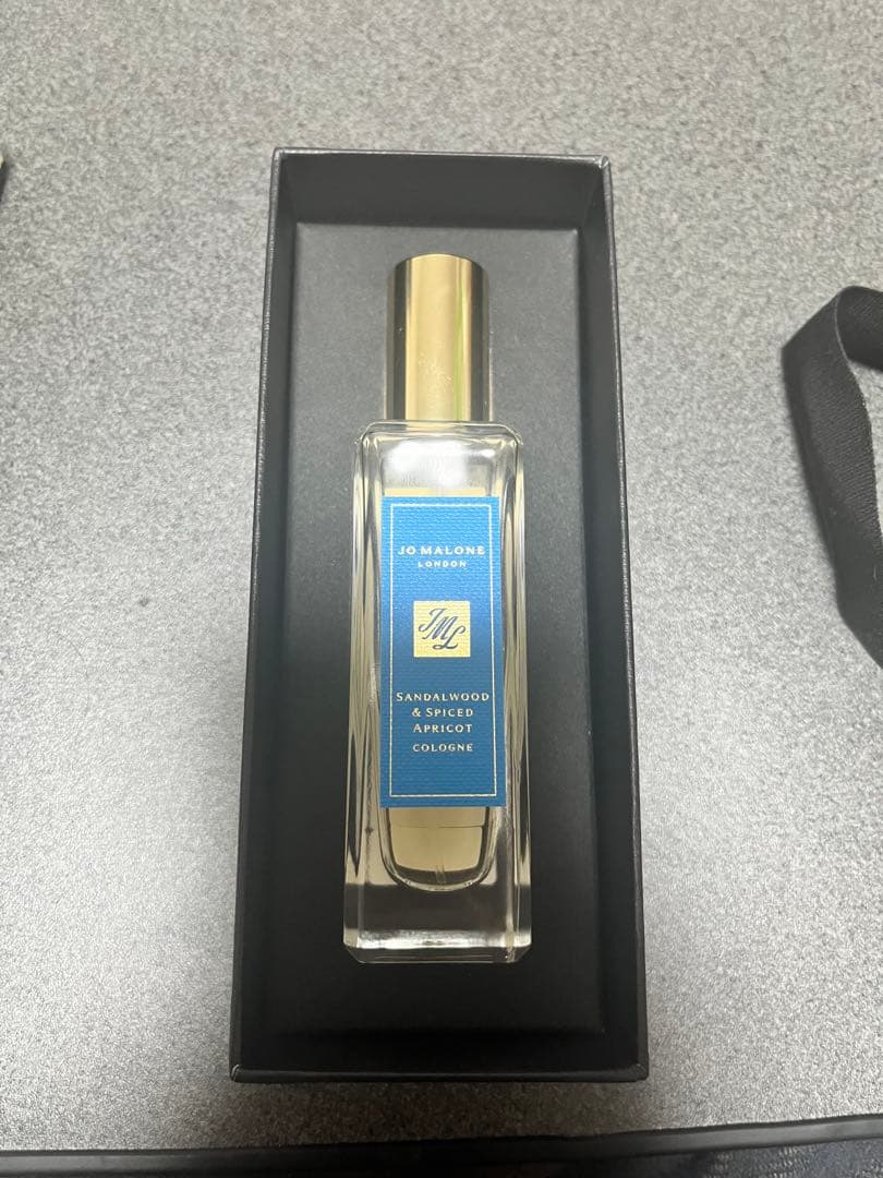 【ホリデー限定】Jo Malone サンダルウッド & アプリコット 30ml