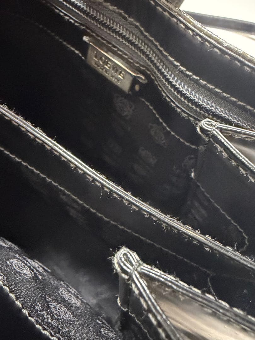 LOEWE ベラスケス ショルダーバッグ