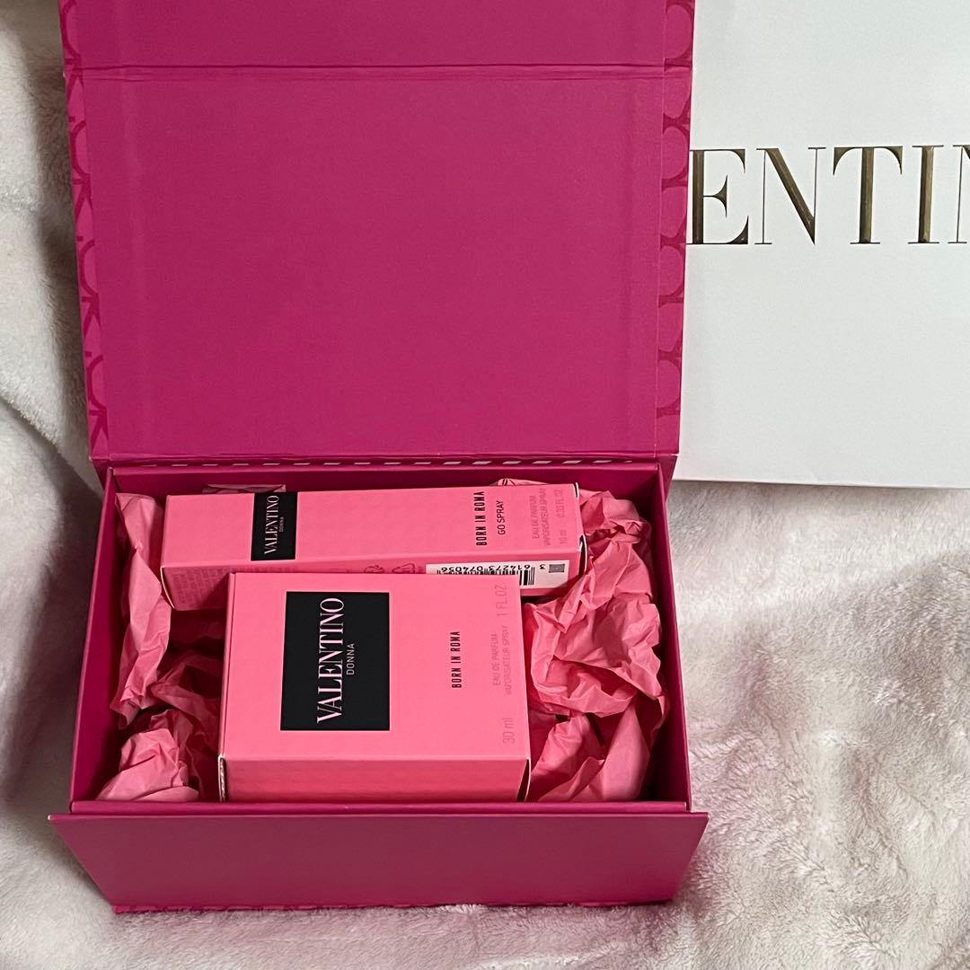ヴァレンティノBORN IN ROMA DONNA パルファン