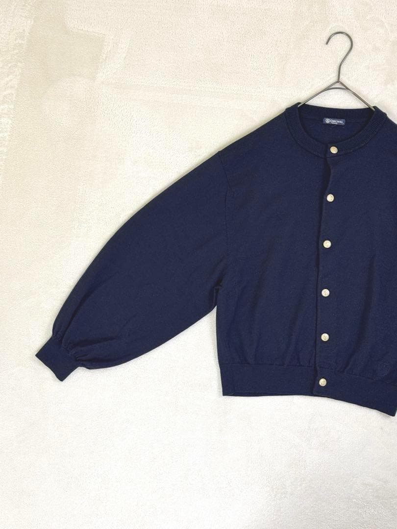 ORCIVALオーシバル　メタルボタンカーディガン　ボリュームスリーブ　紺色
