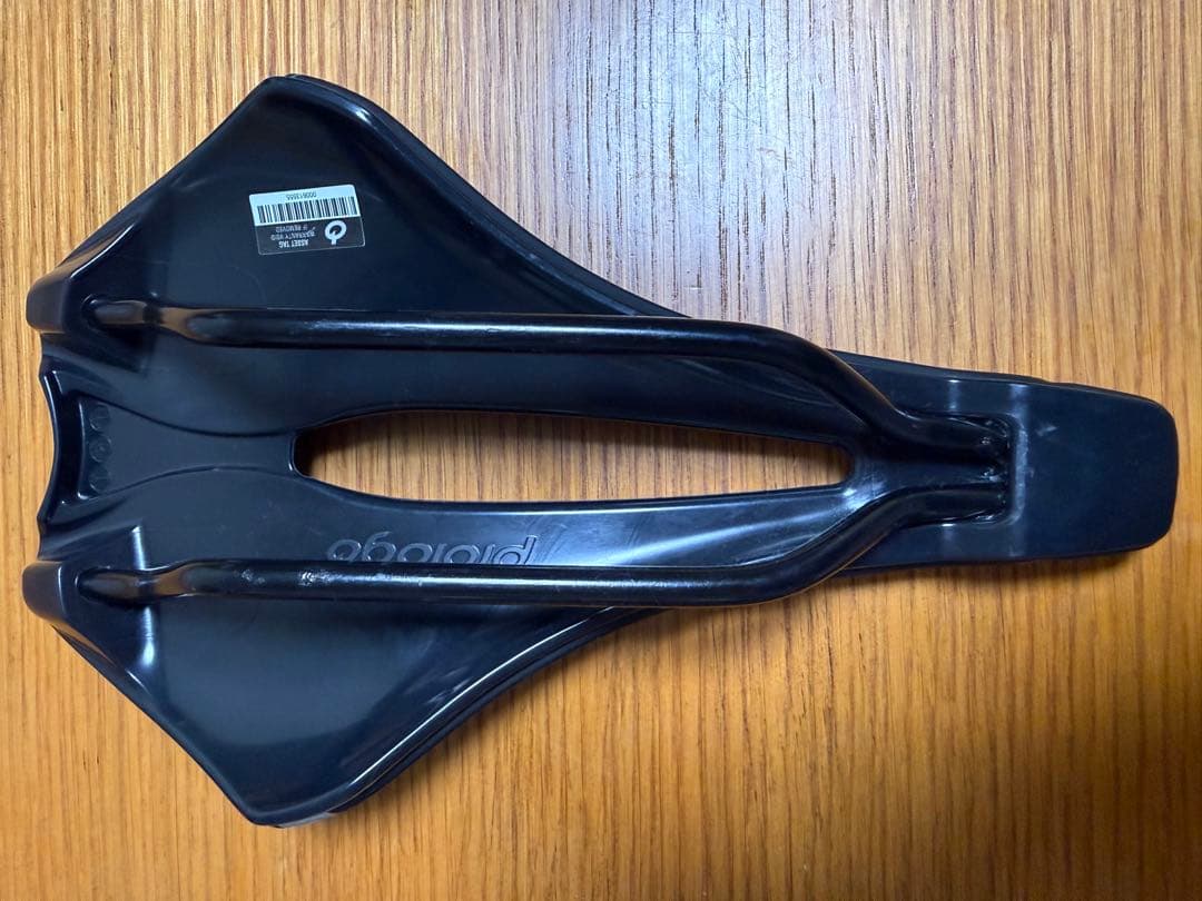 人気！Prologo Nago R5 PAS他サドルの合計3点セット乗り比べ