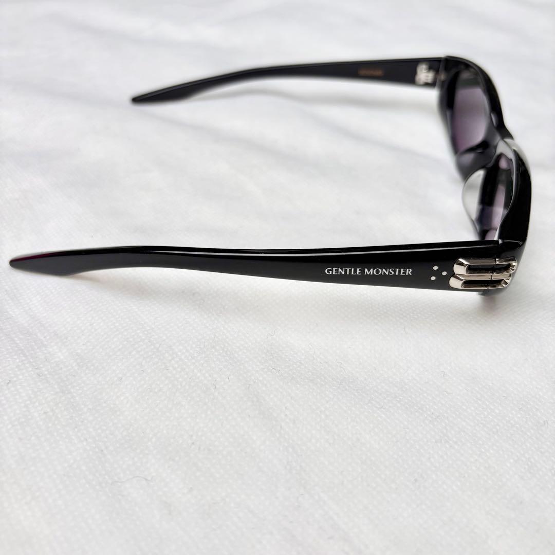 GENTLE MONSTER サングラス SOSOMO 01 ケース 箱 黒
