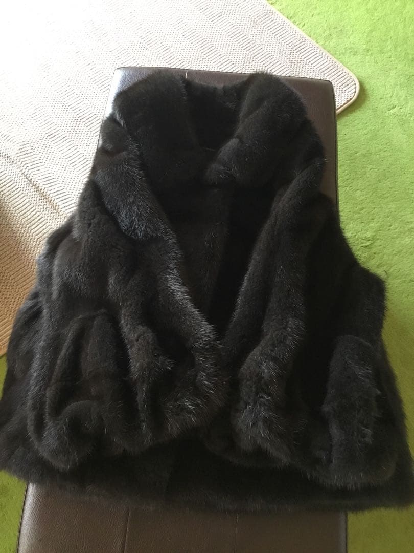 ブラックファーコート