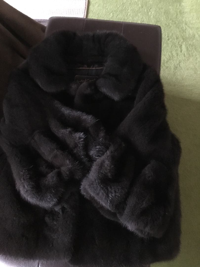 ブラックファーコート