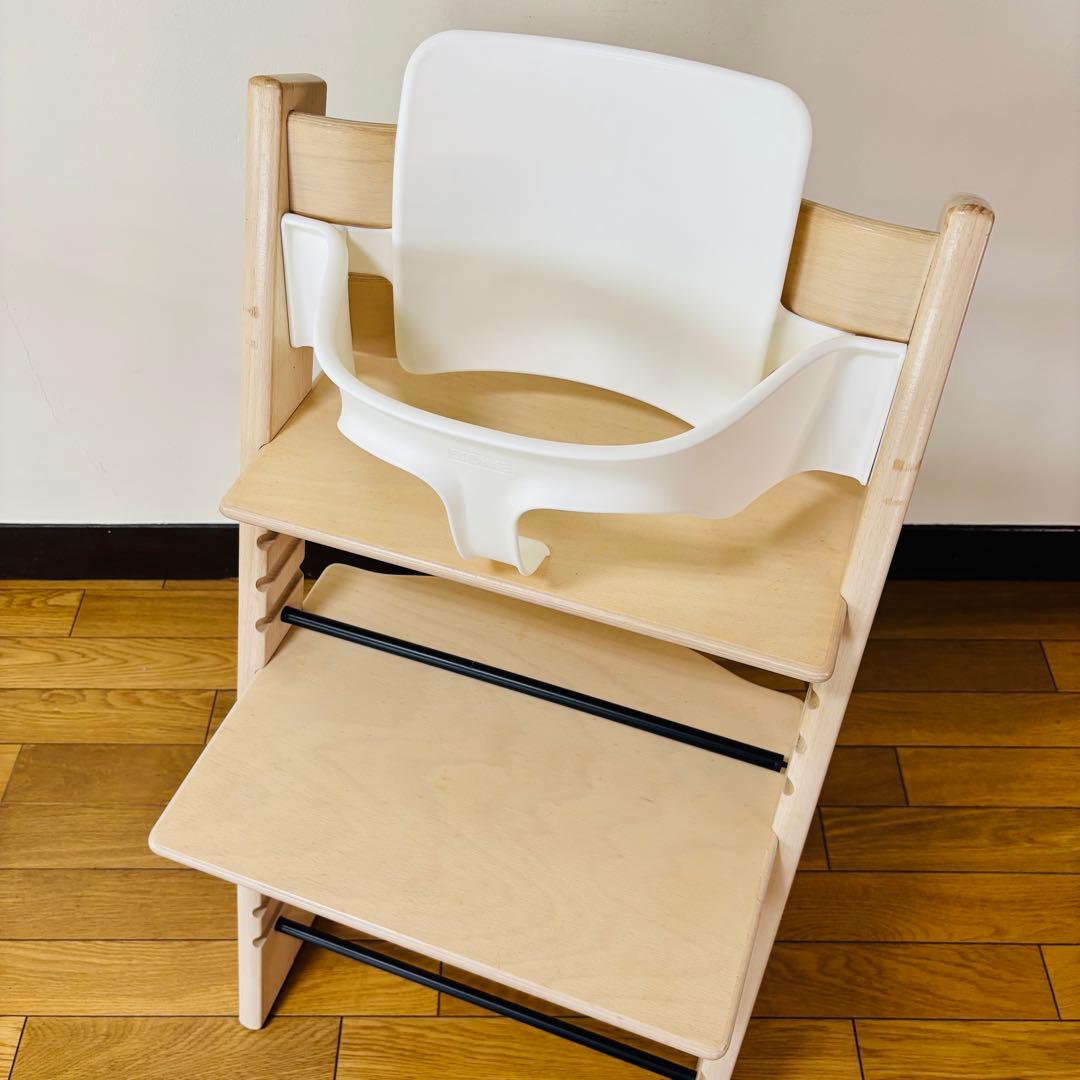 ストッケstokke No4 ベビーガード付き　送料込み