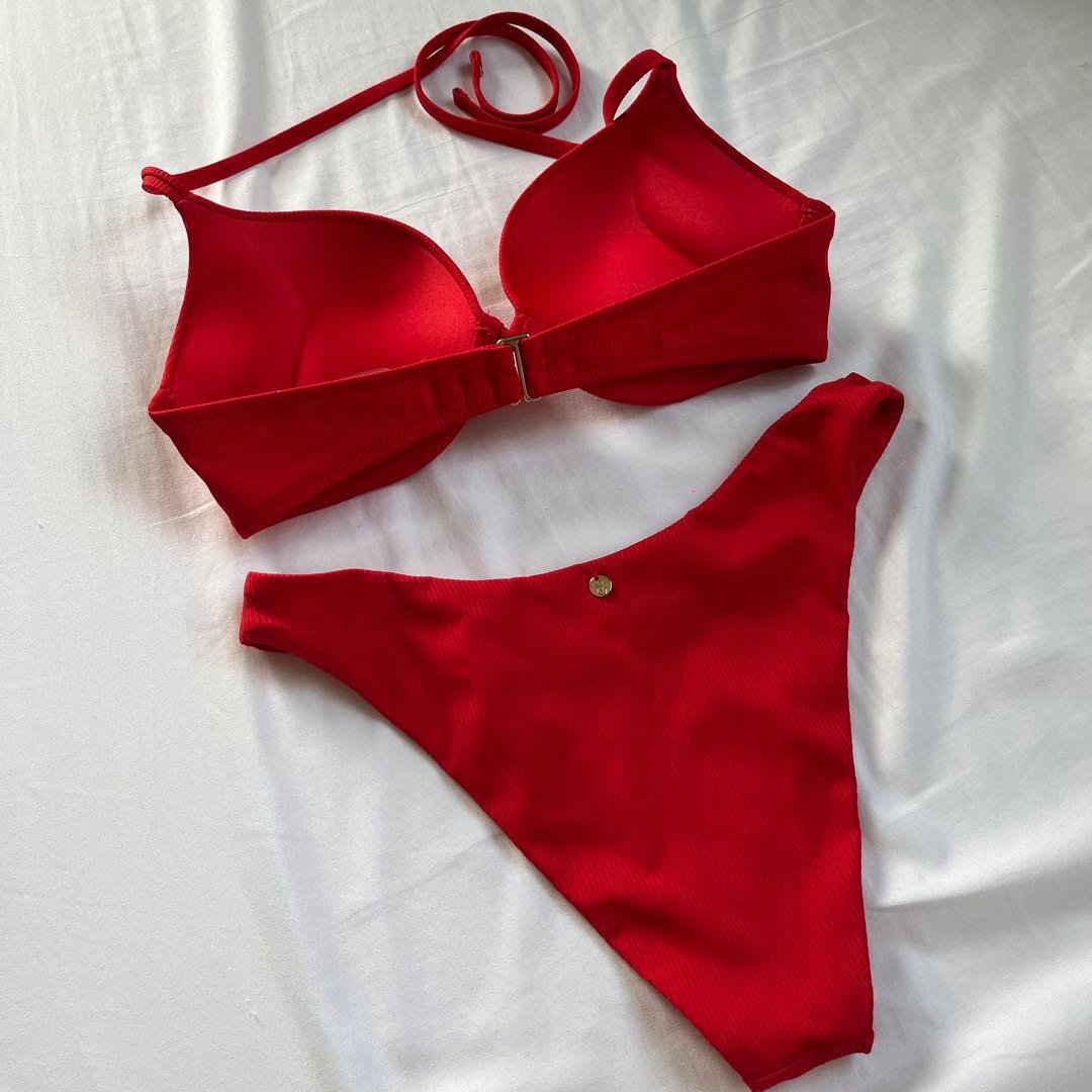 【極美品】Victoria’s Secret ビキニ 赤