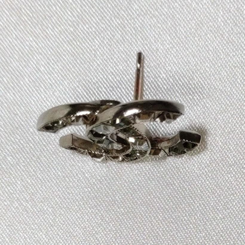 【riページ】美品✨シャネル ピアス ココマーク ラインストーン 片耳