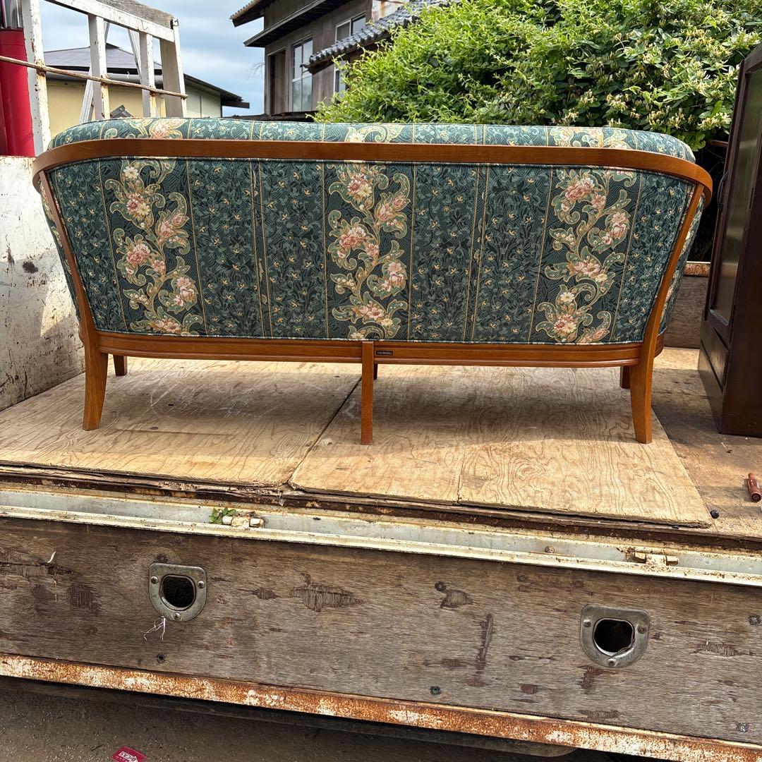 昭和レトロ　カリモク3人掛けソファ