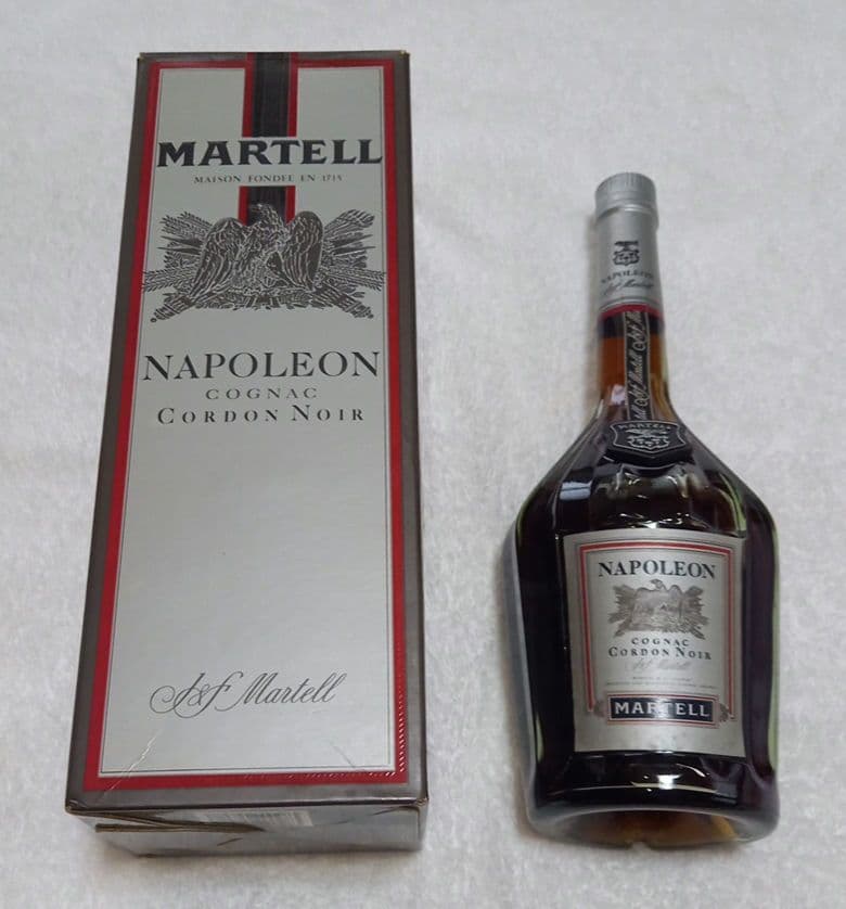 未開栓 MARTELL NAPOLEON CORDON NOIR ブランデー