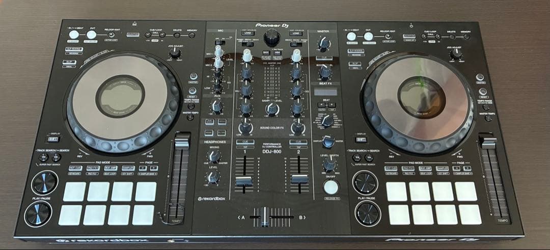 Pioneer DJ DDJ-800 コントローラー
