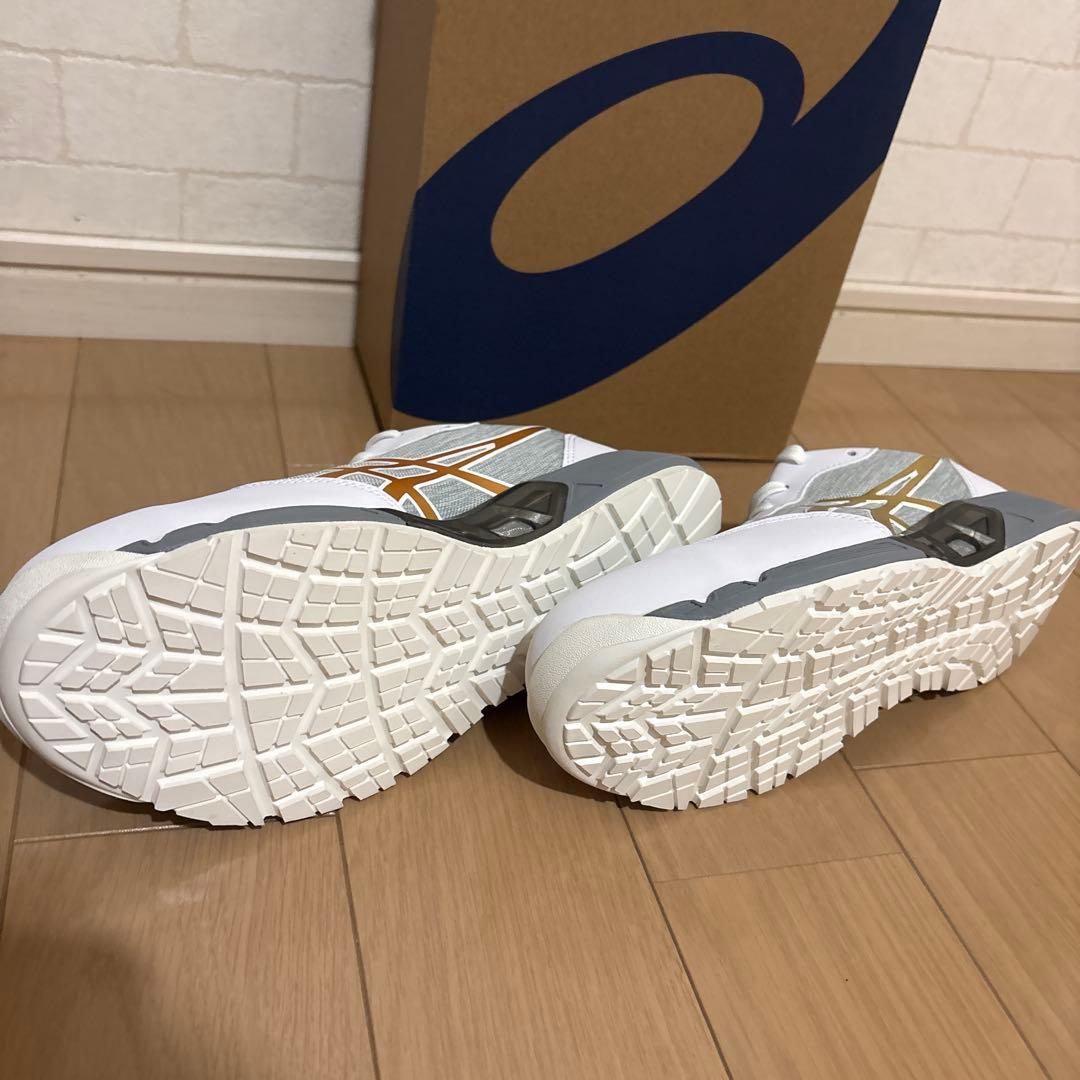 新品asics WINJOB CP212 AC スニーカー 安全靴