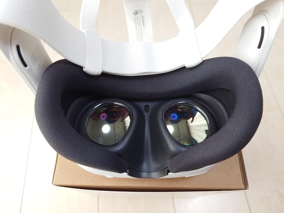 【美品】 Quest 3 128GB VRヘッドセット シリコンカバー付