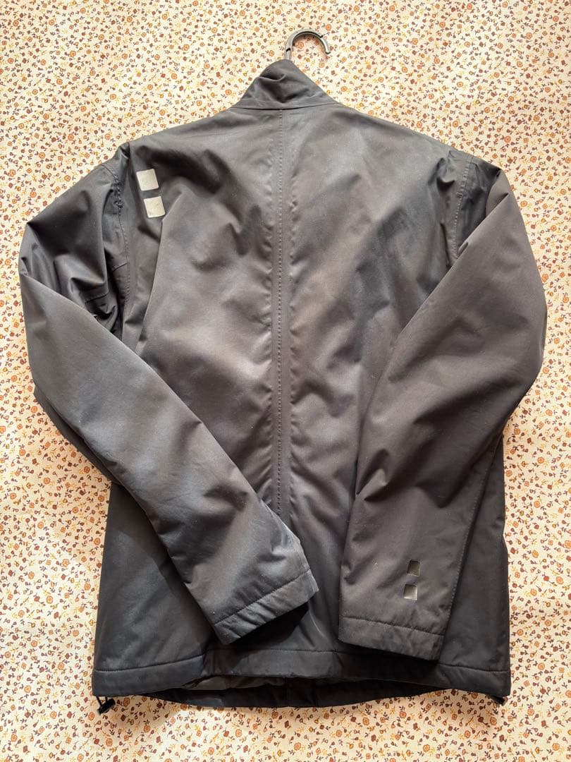 UBER UBR レギュレータージャケット　プリマロフト