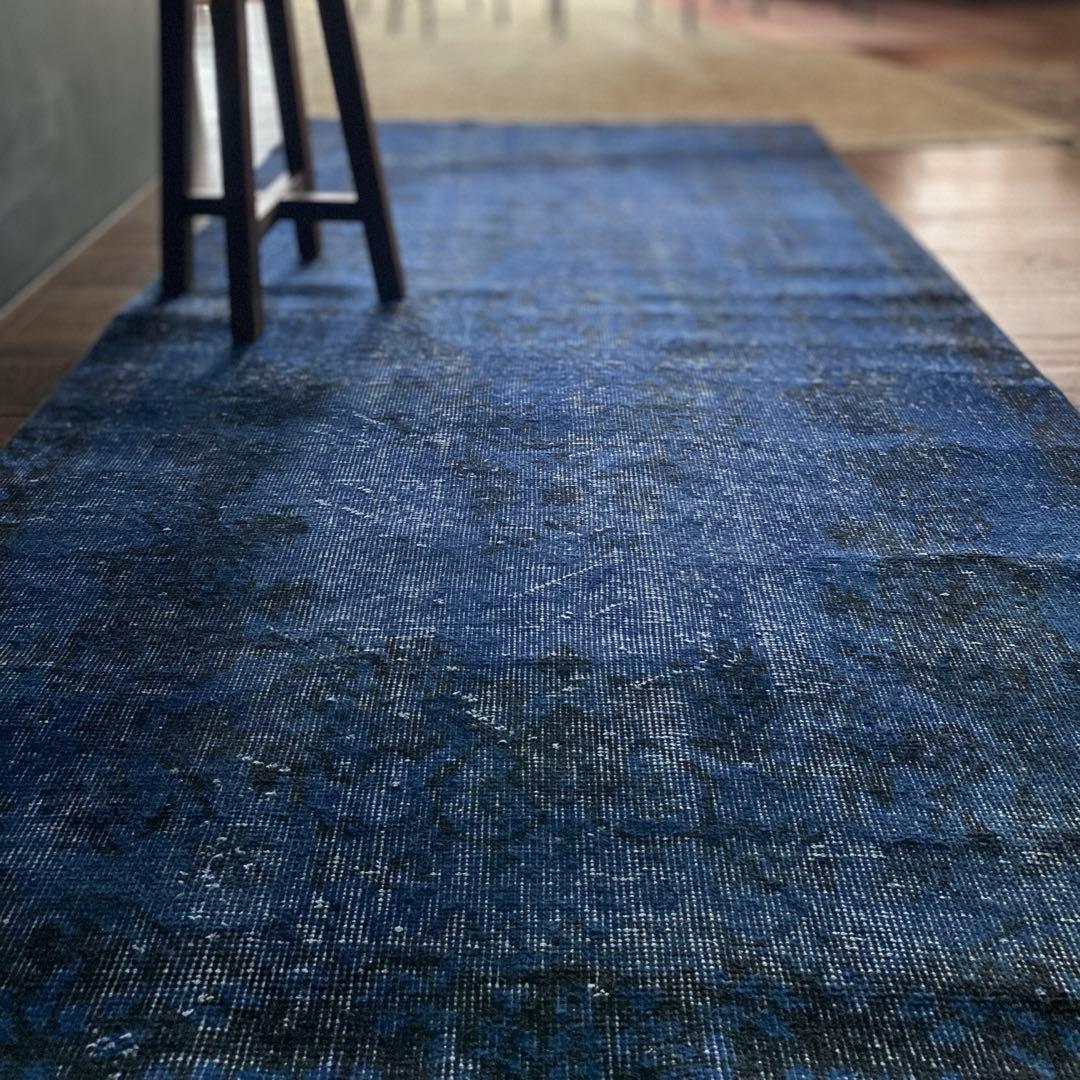 ブルーオーバーダイ　ヴィンテージラグ　トルコラグ