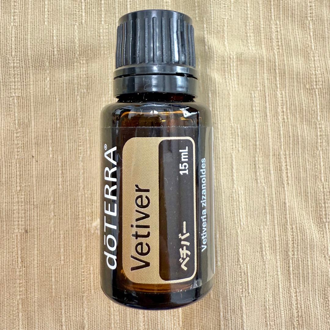 【ドテラ】doTERRA ベチバー