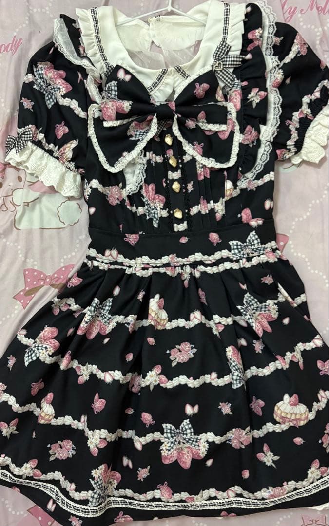 リズリサ creamy berry 柄 ワンピース ブラック M