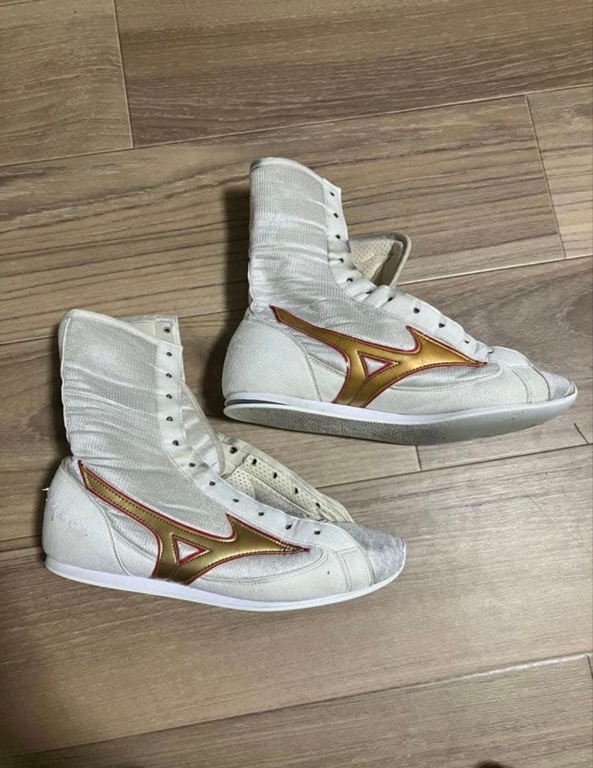 Mizuno ボクシングシューズ ホワイト/ゴールド　27cm