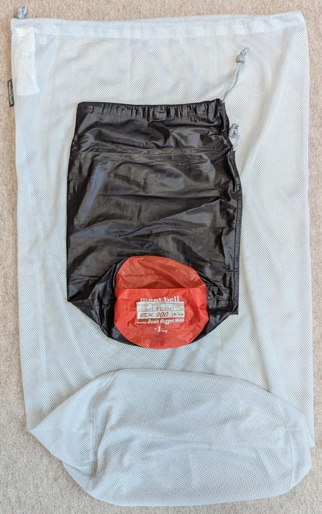 モンベル シームレス ダウンハガー900 #1 ロング