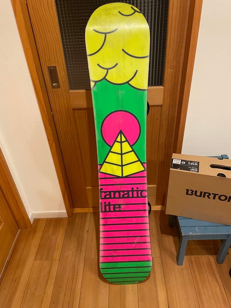 最軽量グラトリボード！！　Fanatic Lite 139cm 新品バイン
