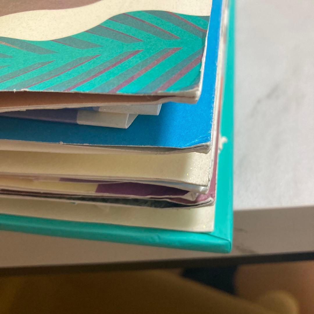 しかけ絵本 冬ものがたりの海外版