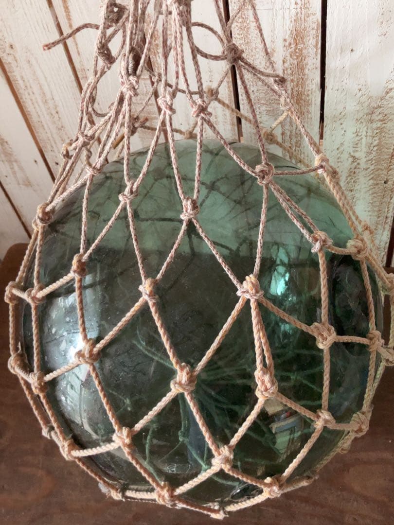 ヴィンテージ　特大　大きな　ガラス球　浮ガラス オブジェ 緑色 球形ガラス