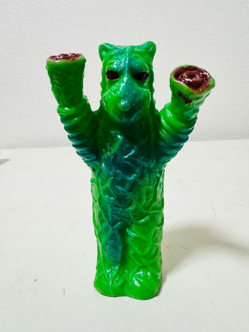 当時物　分身怪獣マルチ　大里玩具　円谷プロ　指人形　ソフビ　ミラーマン　怪獣